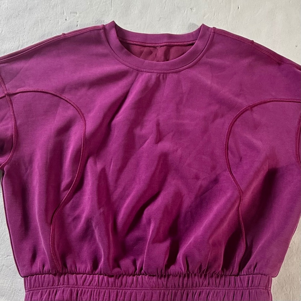 Lululemon Softstreme Short Sleeve Sweatshirt Womens 4 Magenta Pink Cropped Hem
